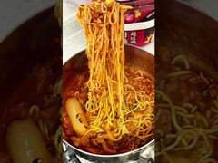 12 Bulan Shelf Life Sosis Korea Hot Chicken Noodles Rasa asli Korea Instan Noodles