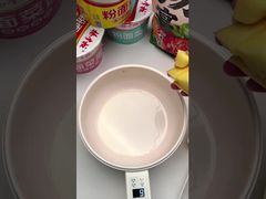 Sup Anhui Noodle Lebar Dengan Telur Noodle Tidak Digoreng Bumbu Daging Sapi Pedas