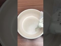 Lihat 130g*24 Mie Instan Rasa Ayam Pedas Untuk Demo Pasar Penjualan Tinggi