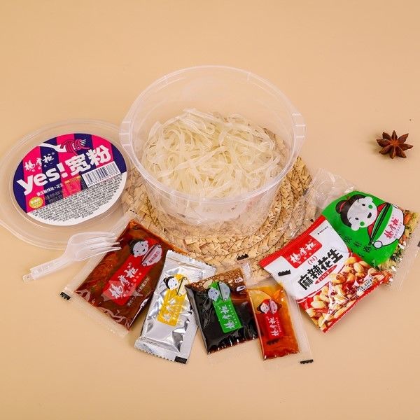 Tidak Goreng Ya Vermicelli Instan Besar Dengan Kacang Chongqing Asam Dan Pedas Rasa Nudles kaca mala tang